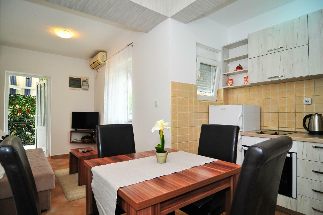Apartments Pean Tivat Zewnętrze zdjęcie