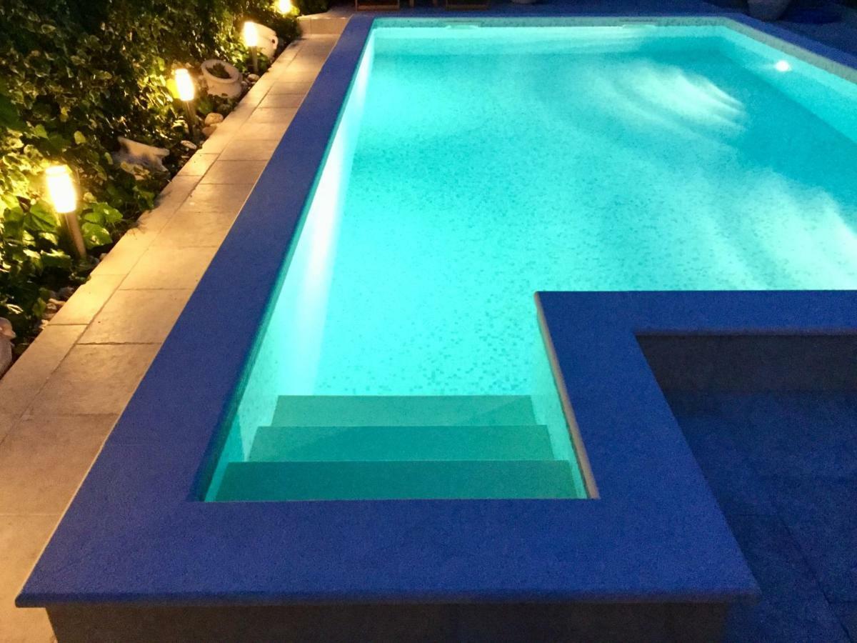 Apartments Pean Tivat Zewnętrze zdjęcie
